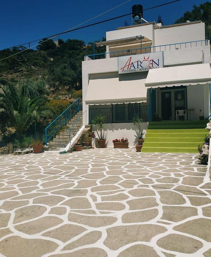 Aaron Studios Apartments Agia Fotia  Exteriér fotografie