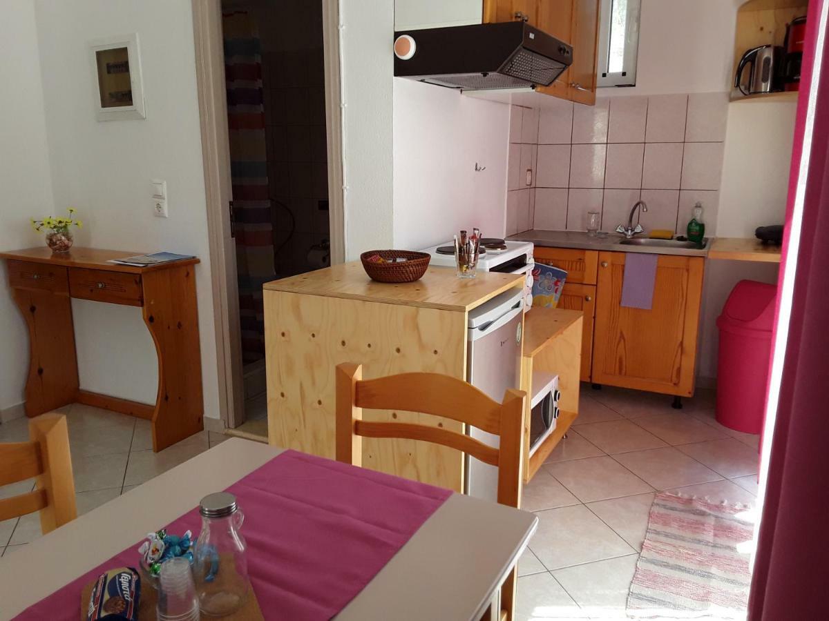 Aaron Studios Apartments Agia Fotia  Exteriér fotografie