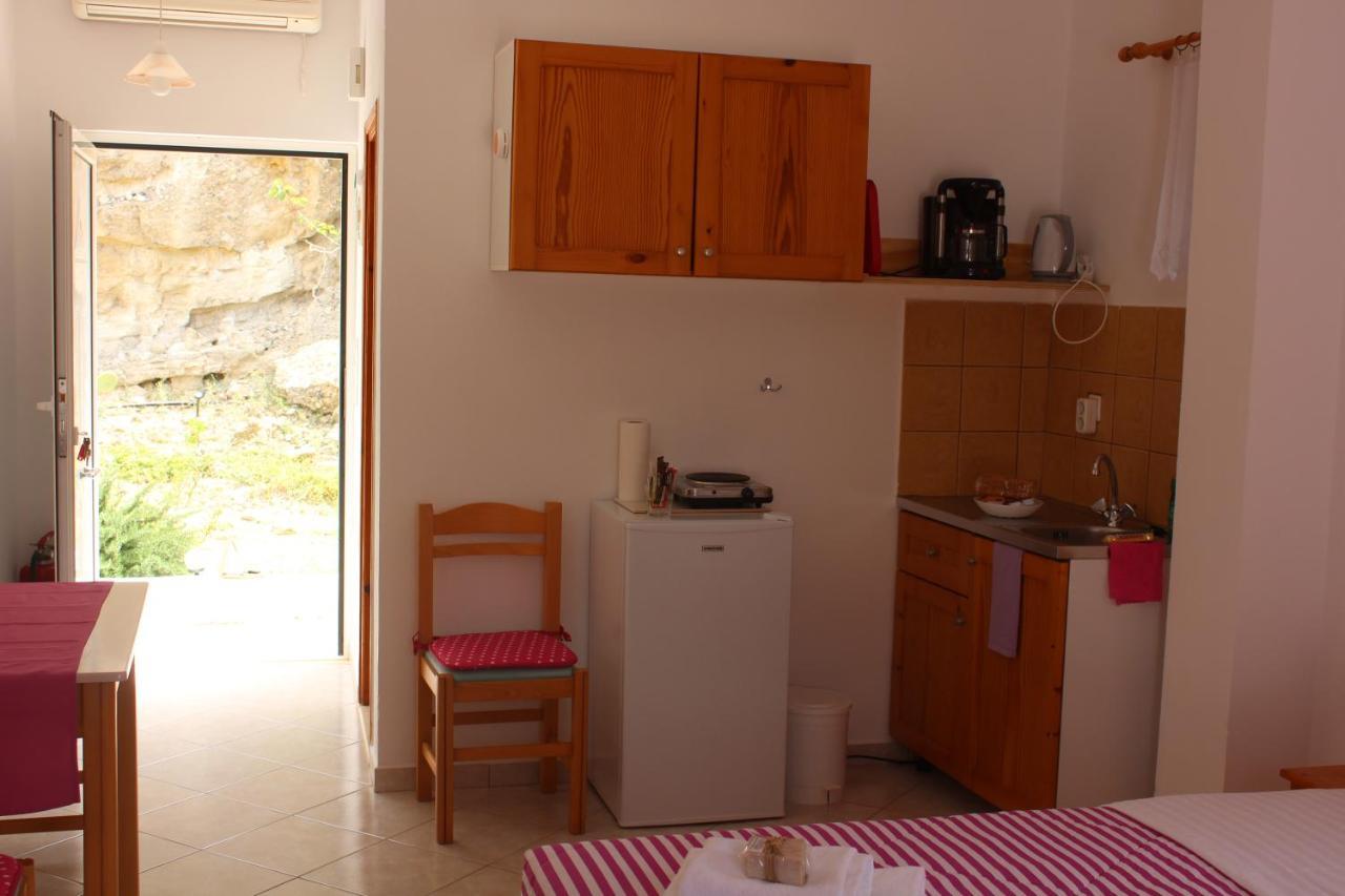 Aaron Studios Apartments Agia Fotia  Exteriér fotografie